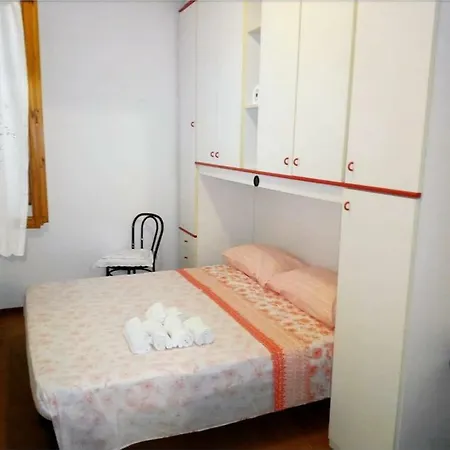 Al Mare Apartment *
